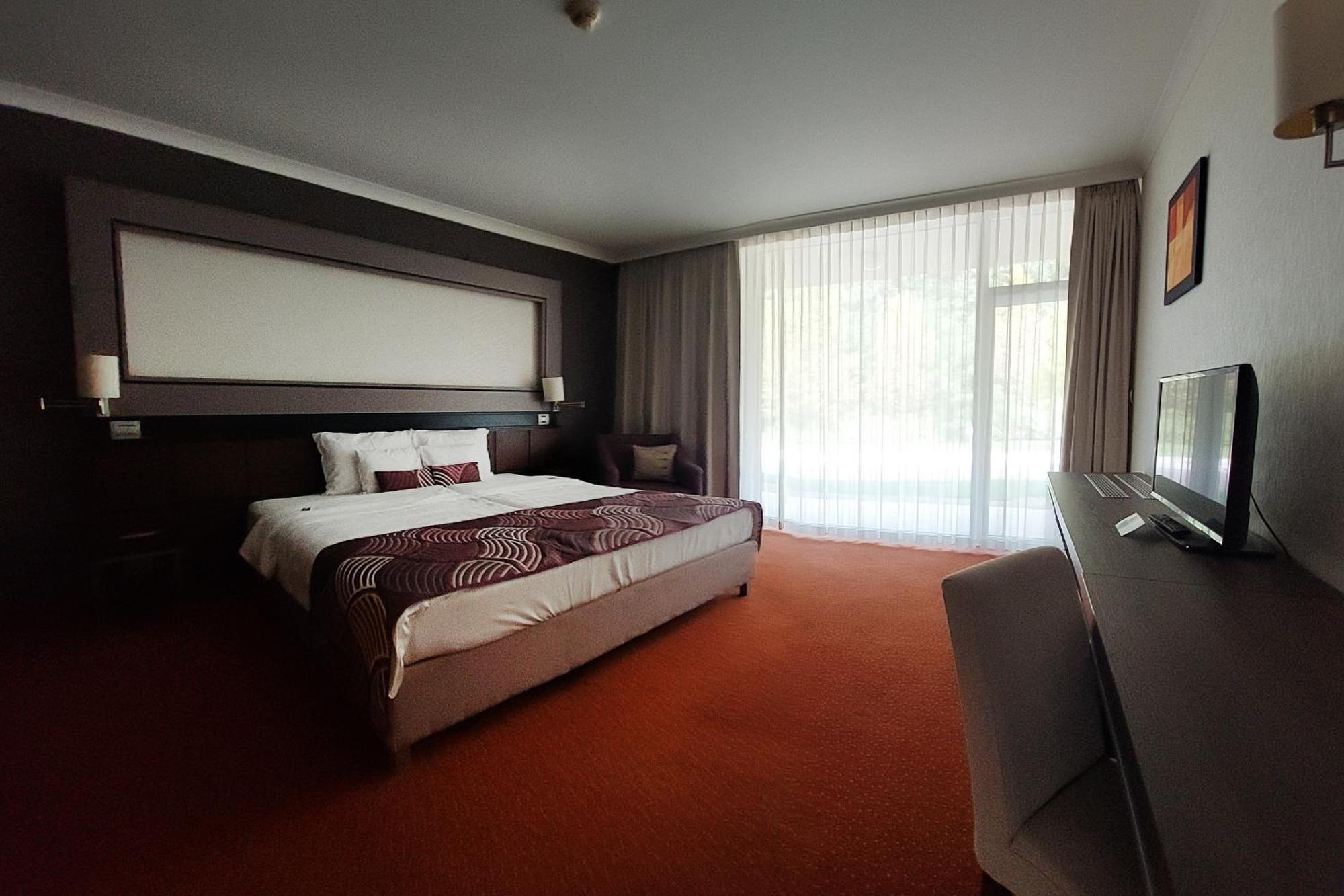 Aquaworld Resort 4*
