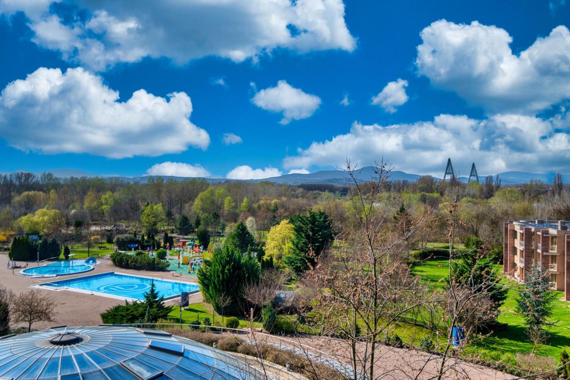 Aquaworld Resort 4*