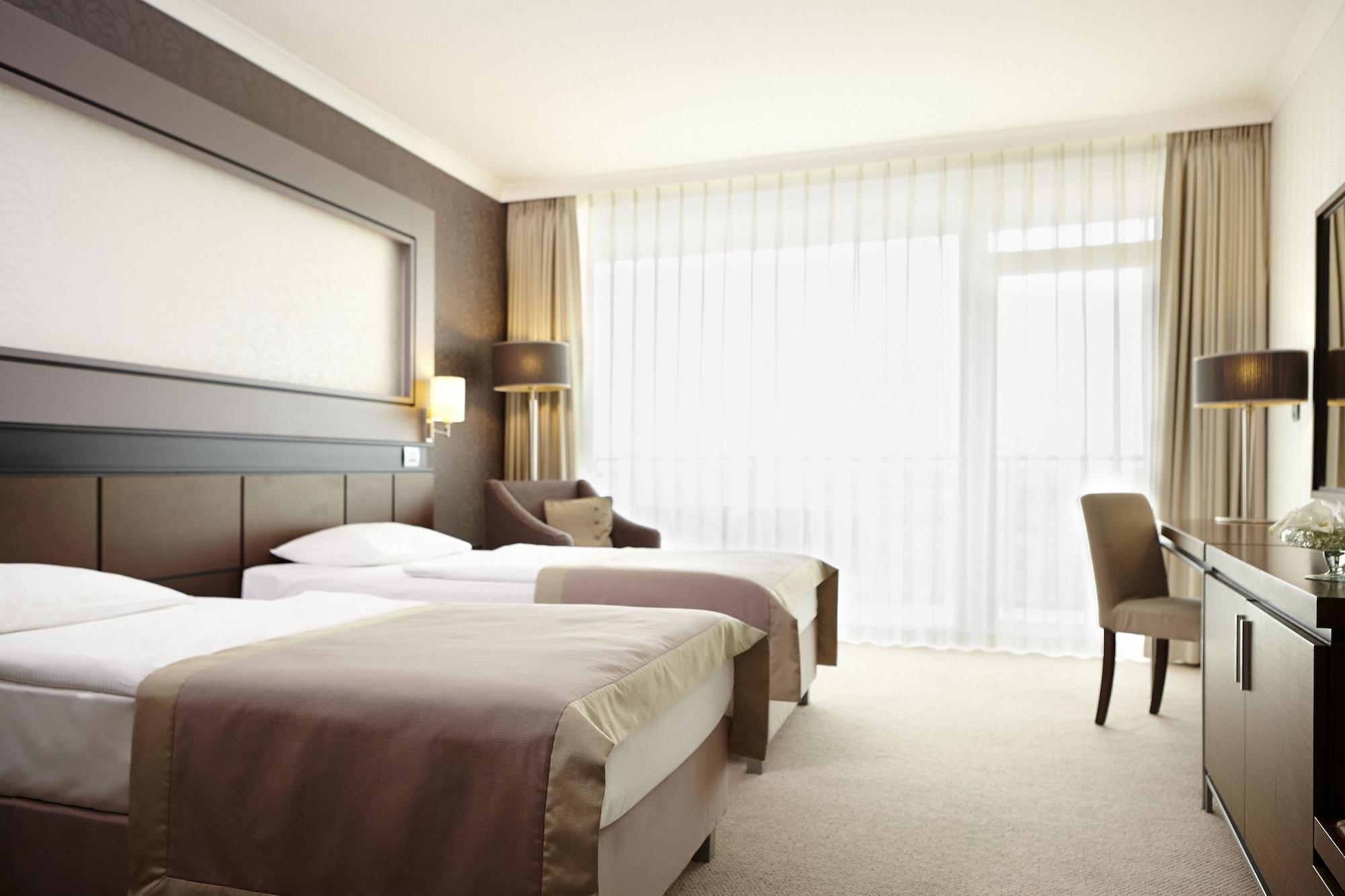 Üdülőközpont Aquaworld 4*